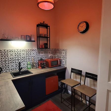 Glamour Apartman Gyula Zewnętrze zdjęcie