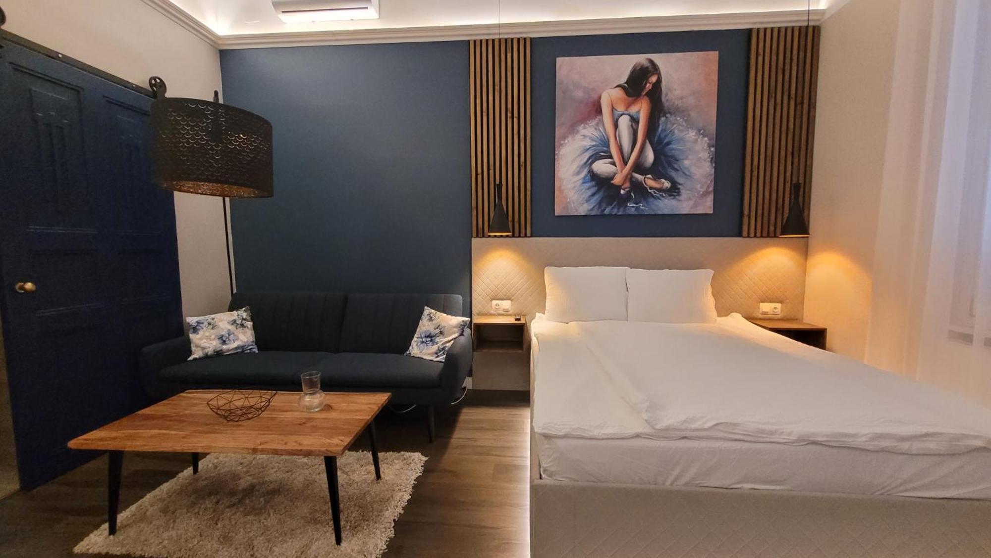 Glamour Apartman Gyula Zewnętrze zdjęcie
