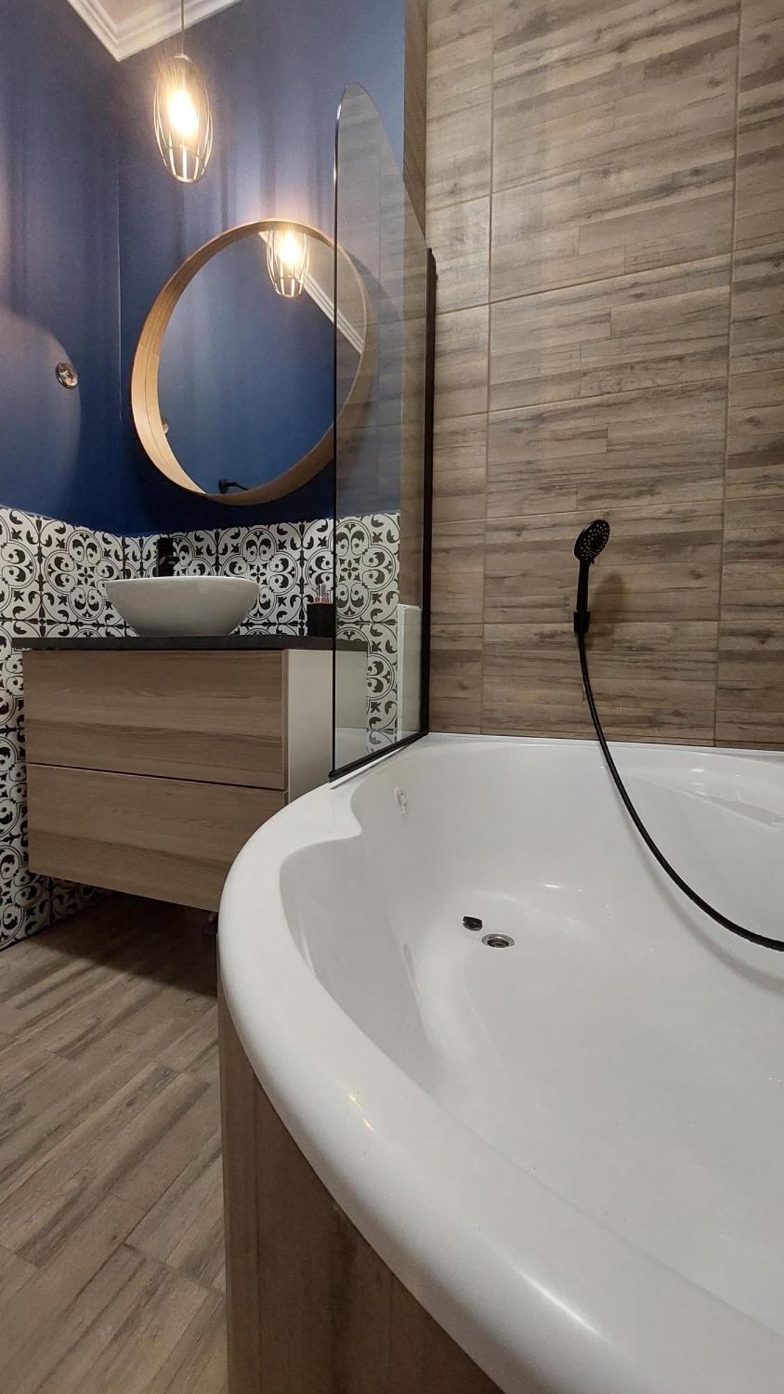 Glamour Apartman Gyula Zewnętrze zdjęcie